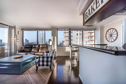 3525 Sage Rd #1315, Houston, TX 77056