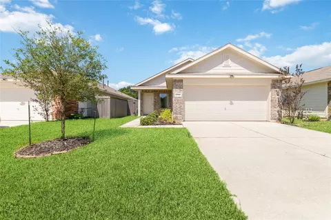 17935 Becker Landing Dr, Hockley, TX 77447