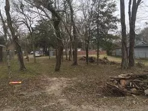 01 Henrietta St, Houston, TX 77088