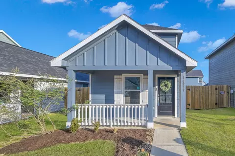 16939 Marie Village Dr, Conroe, TX 77306