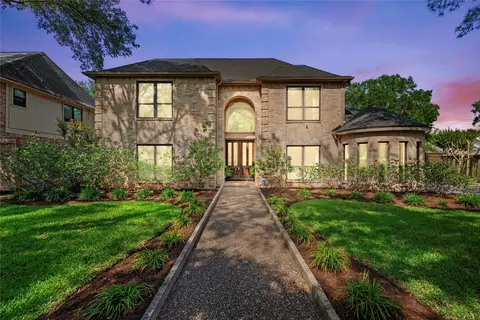 19810 Sunbridge Ln, Houston, TX 77094
