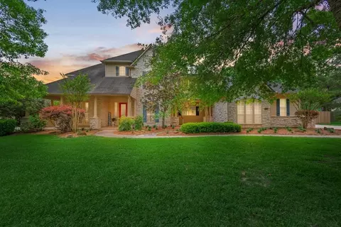 12219 Pin Oak Dr, Magnolia, TX 77354