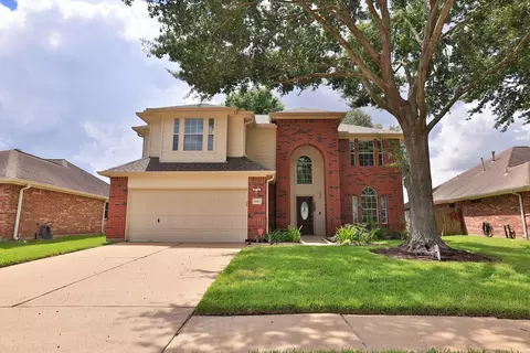 8823 Catawissa Dr, Houston, TX 77095