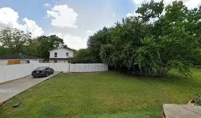 4910 Rue St, Houston, TX 77033