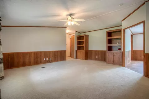 Living - 176 Low Keels Rd, Trinity, TX 75862 photo 3 of 5