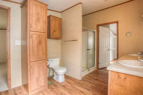 Bath - 176 Low Keels Rd, Trinity, TX 75862 photo 3 of 6