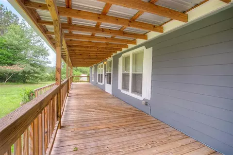 Exterior - 176 Low Keels Rd, Trinity, TX 75862 photo 3 of 3
