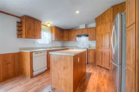 Kitchen - 176 Low Keels Rd, Trinity, TX 75862 photo 1 of 4