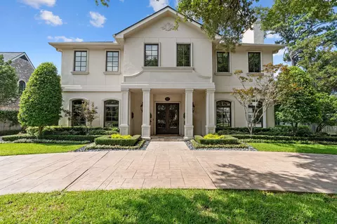 9018 Bace Dr, Houston, TX 77055