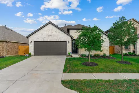 8654 Flamingo Bay Ln, Cypress, TX 77433