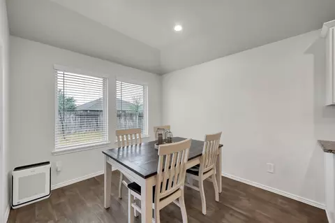 Dining - 3407 Quiet Gate Ln, Conroe, TX 77301 photo 2 of 2