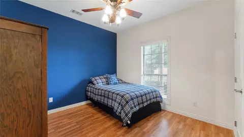 Bedroom - 318 Jamestown Rd, Trinity, TX 75862 photo 5 of 7