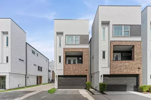5827 Dolores St, Houston, TX 77057