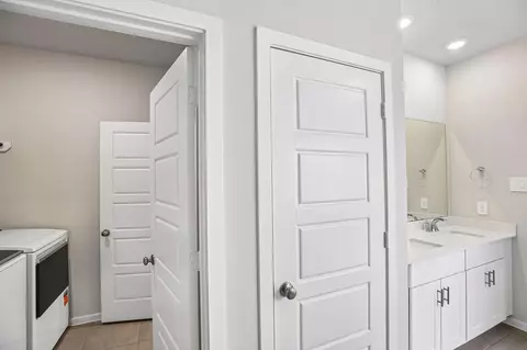 Entry Way - 2127 Rawls Ranch Ct, Conroe, TX 77301 photo 6 of 6