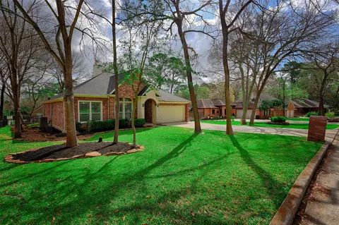 145 Dawns Edge Dr, Montgomery, TX 77356