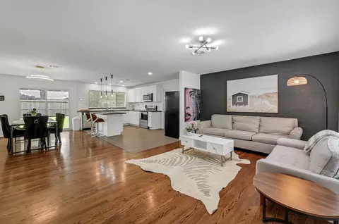 5415 Carew St, Houston, TX 77096