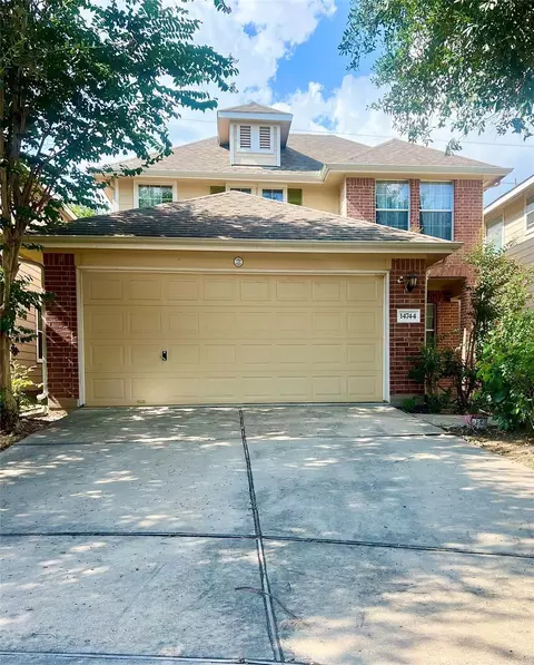 14744 Branchwest Dr, Houston, TX 77082