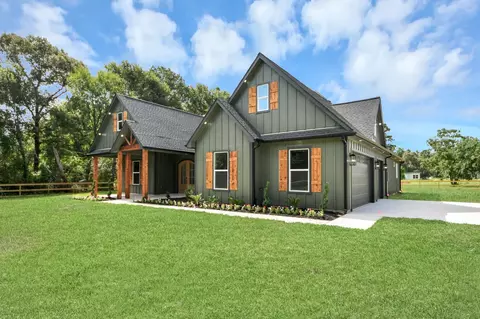 11662 S Branch Dr, Plantersville, TX 77363