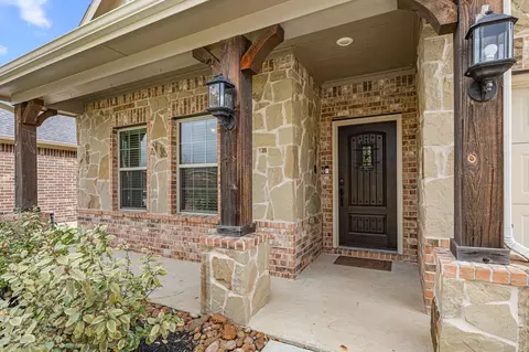Exterior - 31521 Timber Grove Ln, Spring, TX 77386 photo 5 of 7