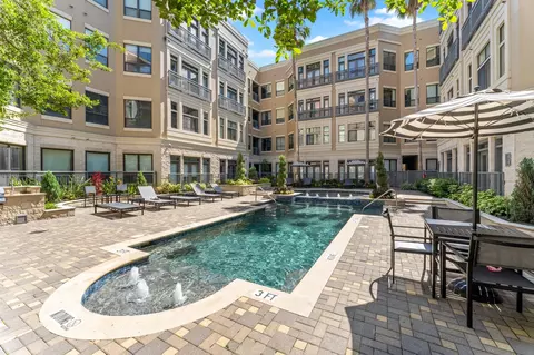 1901 Post Oak Blvd #4507, Houston, TX 77056