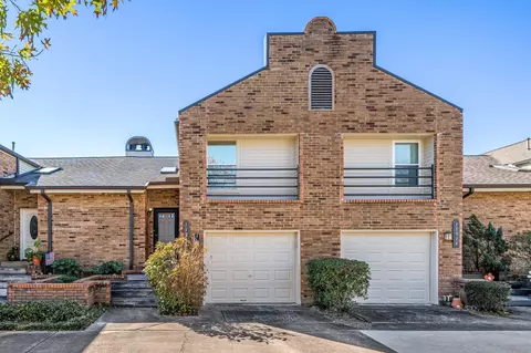 15916 Seahorse Dr, Houston, TX 77062