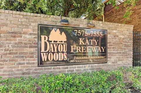 7555 Katy Fwy Fwy #138, Houston, TX 77024
