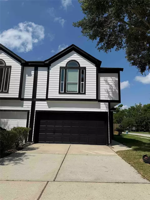 16555 Pentonshire Ln, Houston, TX 77090