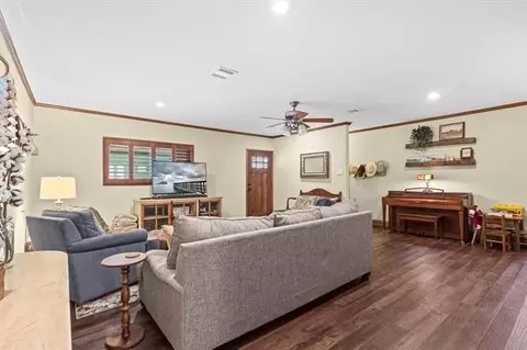 Living - 1663 4th St, Nome, TX 77629 photo 1 of 3