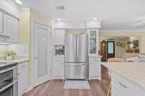 Kitchen - 1663 4th St, Nome, TX 77629 photo 2 of 4