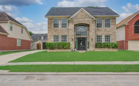 2226 Laurel Forest Way, Houston, TX 77014