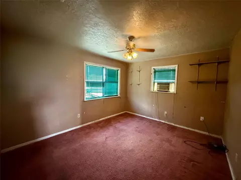 Bedroom - 755 County Road 407, Markham, TX 77456 photo 4 of 5
