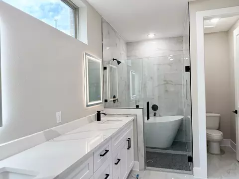 Bath - 2518 Liguria Ln, Spring, TX 77388 photo 5 of 7
