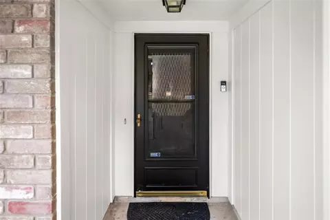 Entry Way - 9107 Towerstone Ct, Spring, TX 77379 photo 1 of 5