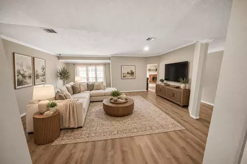 Living - 9107 Towerstone Ct, Spring, TX 77379 photo 2 of 3