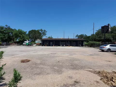 4615 Sherman St, Houston, TX 77011
