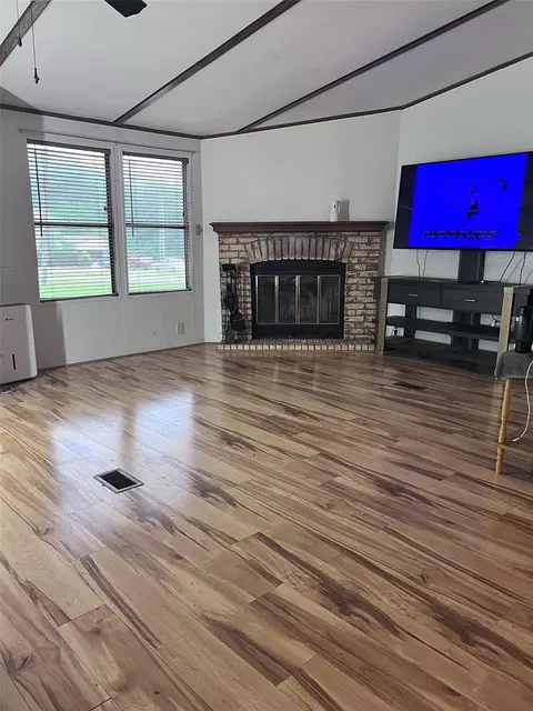 Living - 512 Cutter Dr, Trinity, TX 75862 photo 1 of 2
