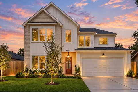 1726 Saxon Dr, Houston, TX 77018