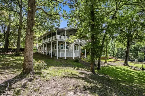 101 Tony Ln, Huntsville, TX 77320