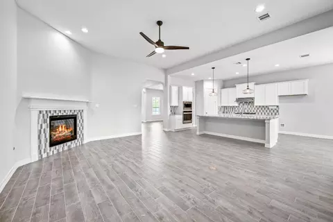 Living - 2307 Jitterbug Ln, Katy, TX 77493 photo 7 of 7