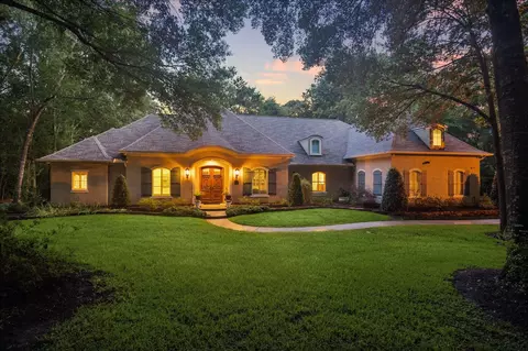 37519 Edgewater Dr, Pinehurst, TX 77362