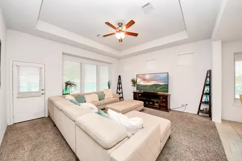 Living - 5415 Nero Lake Dr, Katy, TX 77449 photo 4 of 6