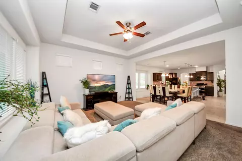 Entry Way - 5415 Nero Lake Dr, Katy, TX 77449 photo 2 of 3