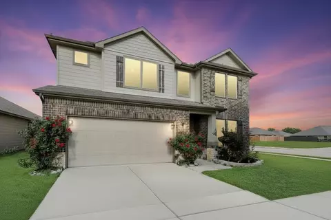 Exterior - 5415 Nero Lake Dr, Katy, TX 77449 photo 8 of 8