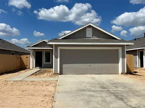 13832 Grey Wolf Trl, Splendora, TX 77372 photo 1