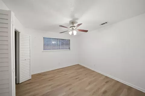 Bedroom - 25510 Many Oak Dr, Spring, TX 77380 photo 3 of 3