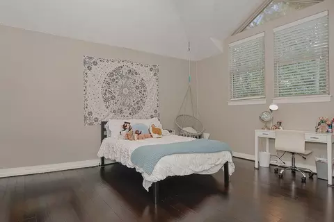 Bedroom - 28107 Buena Way, Spring, TX 77386 photo 5 of 5
