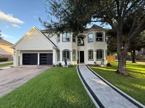 10934 Keystone Fairway Dr, Houston, TX 77095