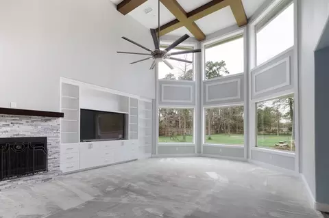 2504 Southline Rd, Conroe, TX 77384