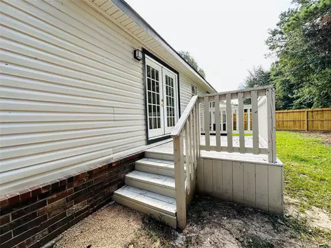 Exterior - 16474 Spring Rain Ct, Conroe, TX 77302 photo 3 of 9