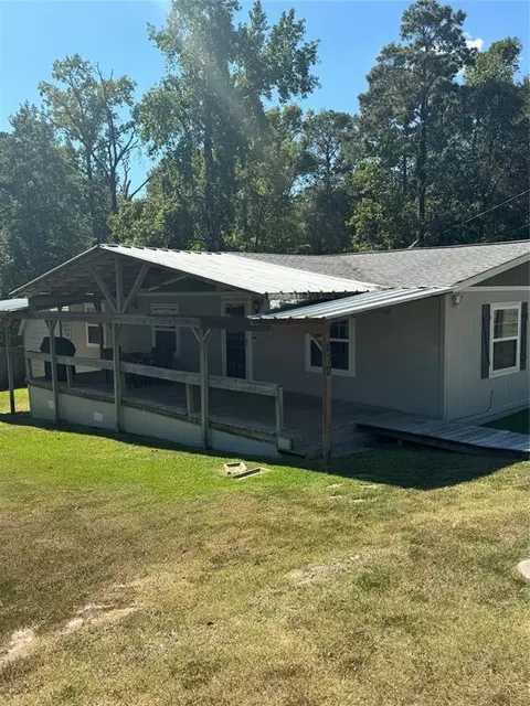 270 Sandy Ln, Onalaska, TX 77360 photo 1